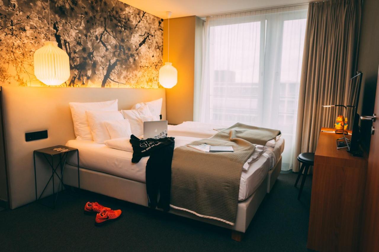 Hotel Me And Dusseldorf, By Hyatt