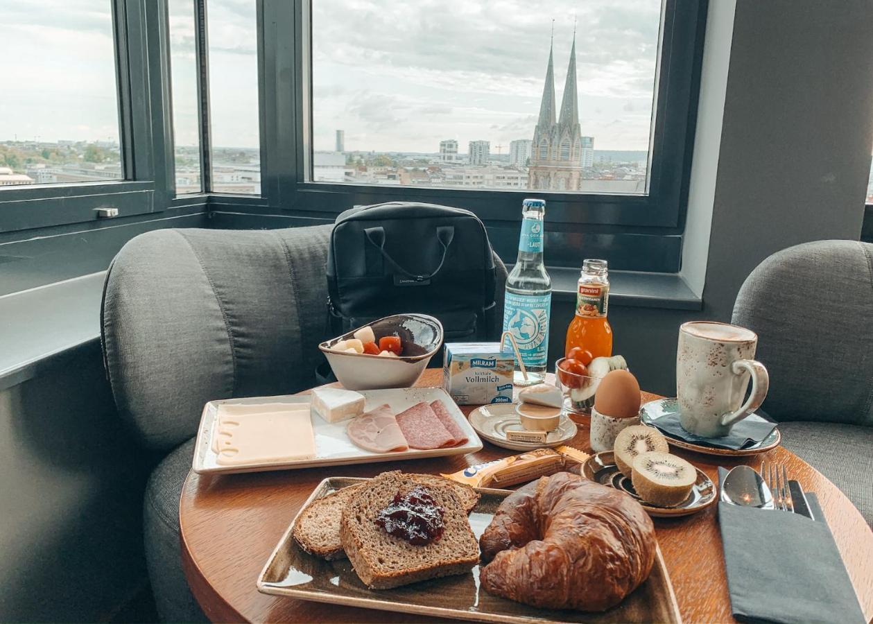 Me And Dusseldorf, By Hyatt 4* Düsseldorf