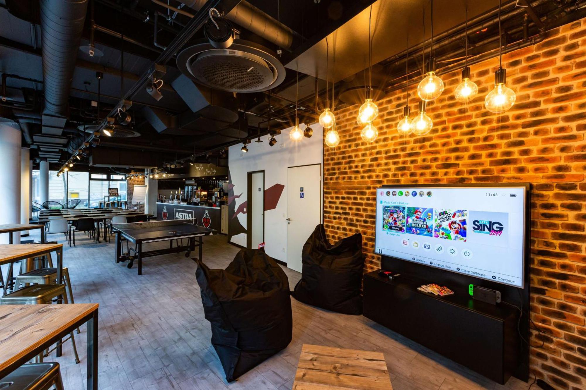 Me And Dusseldorf, By Hyatt Düsseldorf