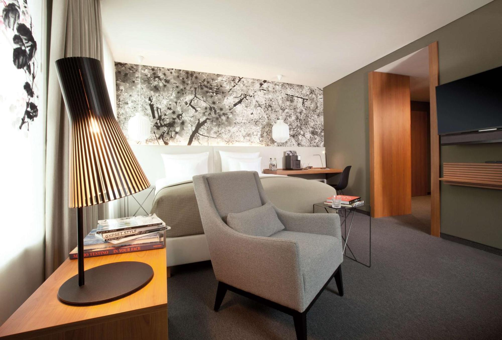 Me And Dusseldorf, By Hyatt 4* Düsseldorf