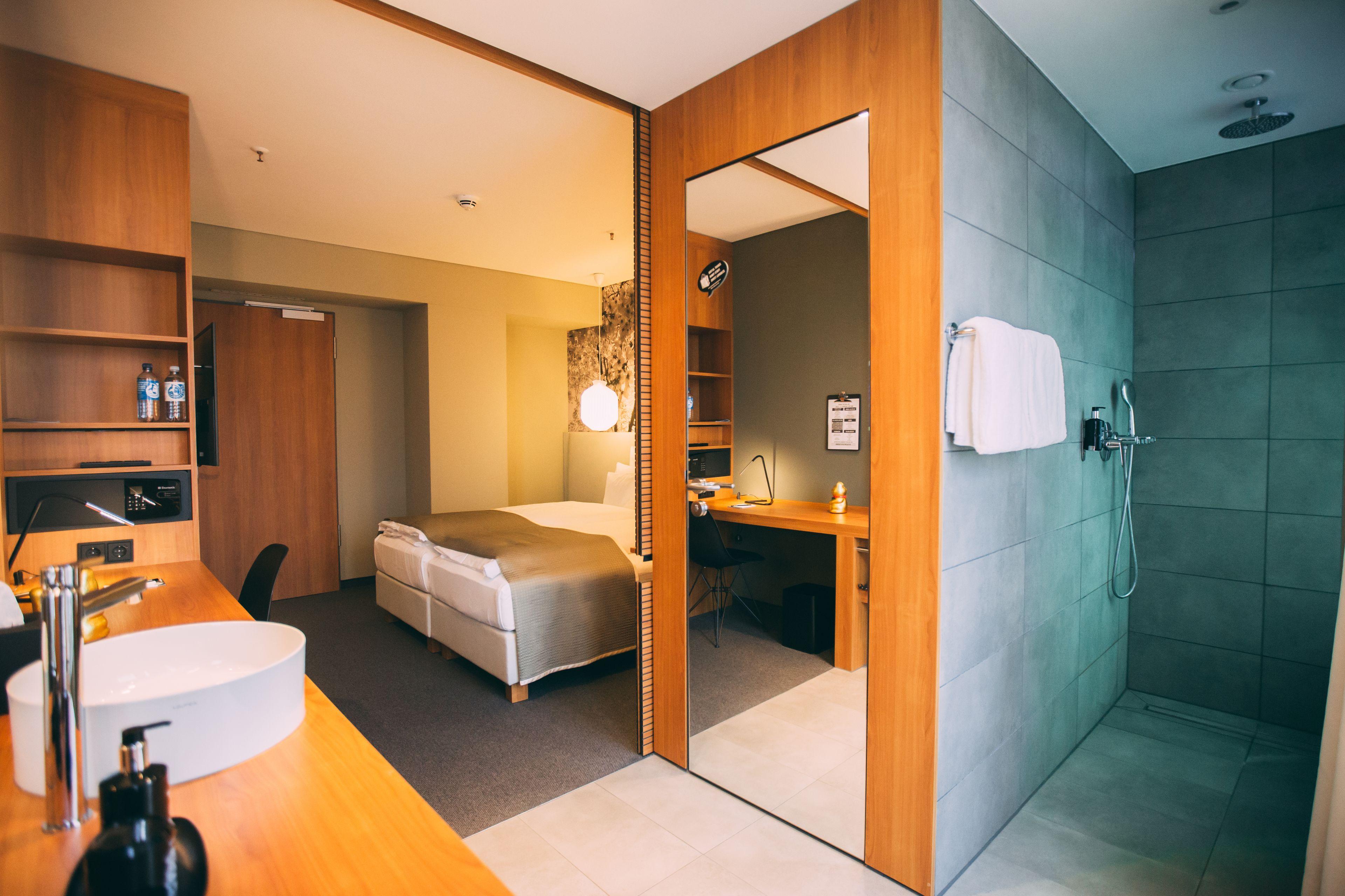 Me And Dusseldorf, By Hyatt Hotel 4*