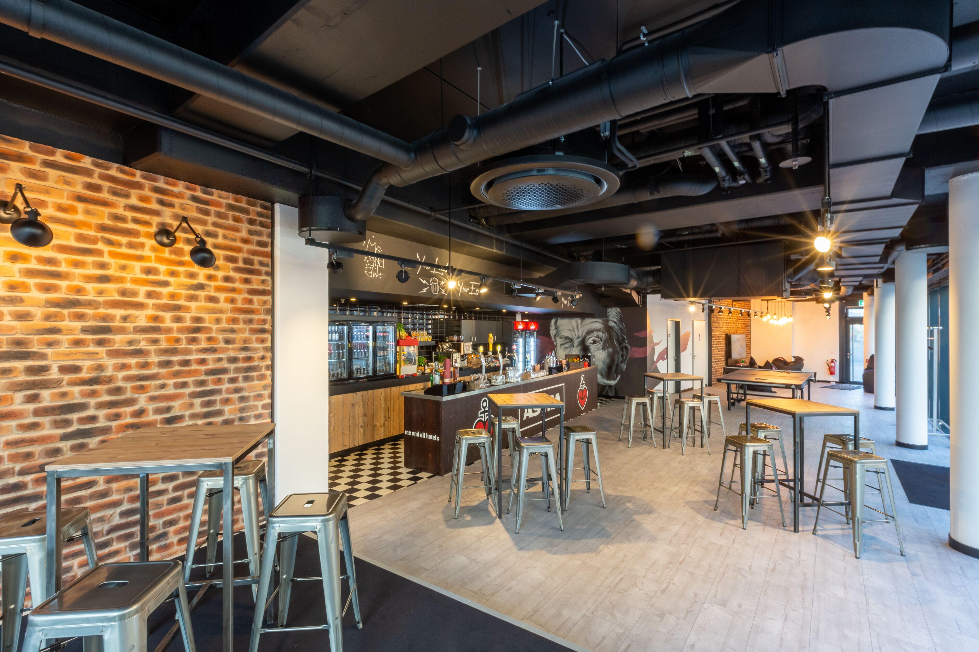 Me And Dusseldorf, By Hyatt Düsseldorf