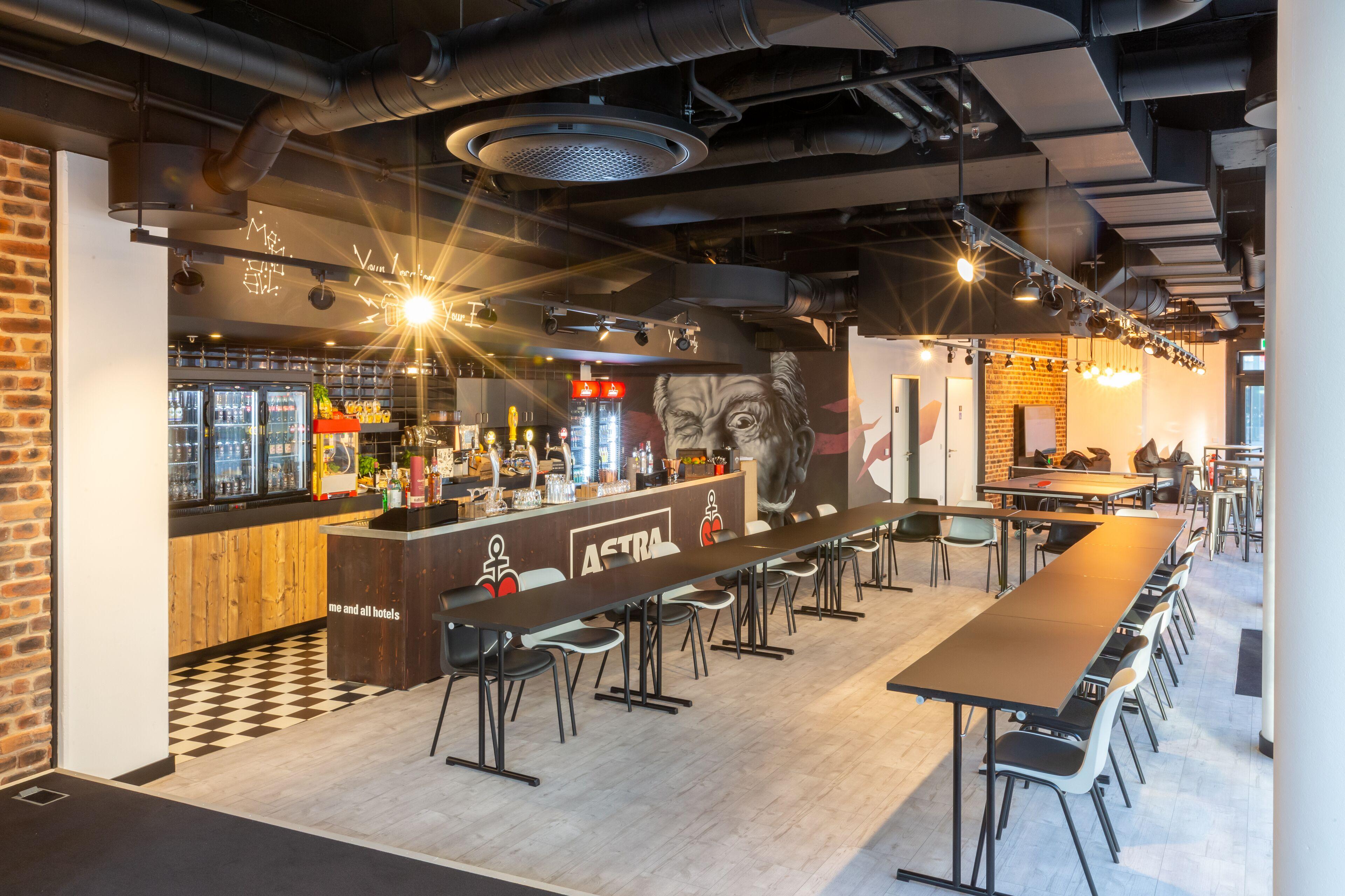 Me And Dusseldorf, By Hyatt 4* Düsseldorf